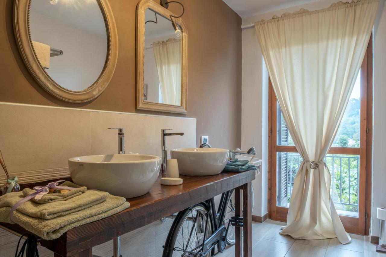 B&B Il Cortile Биелла Экстерьер фото