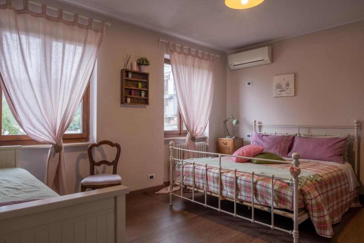 B&B Il Cortile Биелла Экстерьер фото