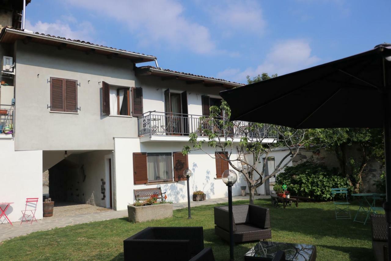 B&B Il Cortile Биелла Экстерьер фото